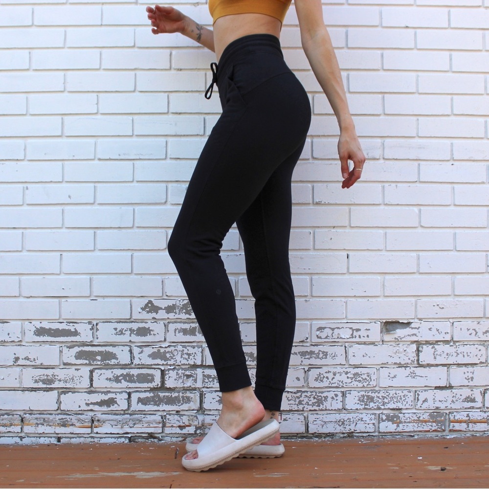 Lululemon Ready to Fleece Jogger